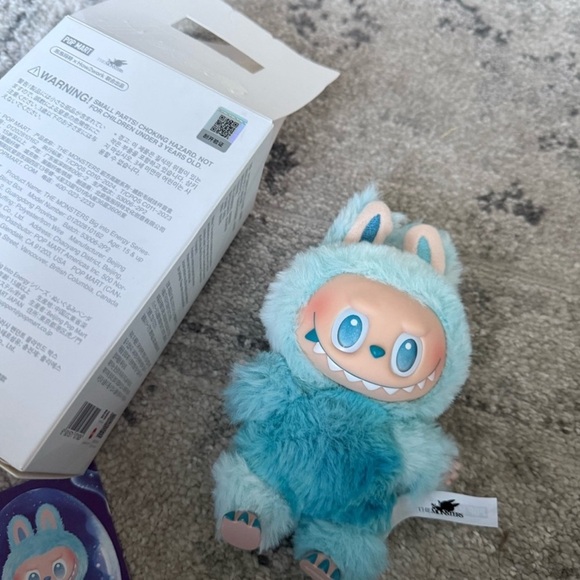 hope big into energy labubu - Picture 2 of 3